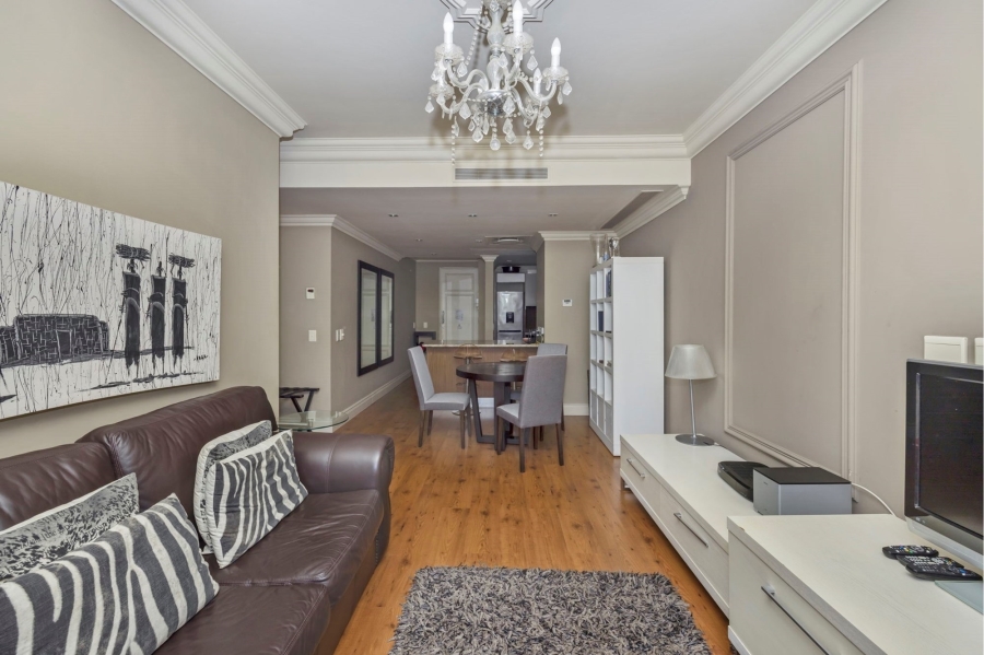 To Let 1 Bedroom Property for Rent in Green Point Western Cape